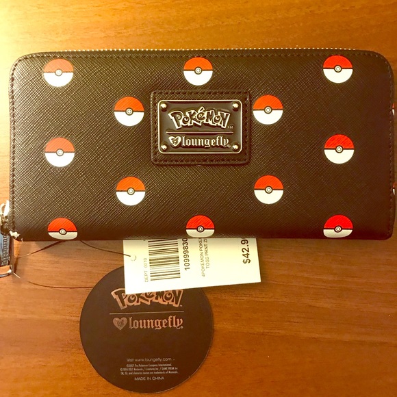 Loungefly Handbags - Loungefly Pokémon Pokéball Zipper Wallet